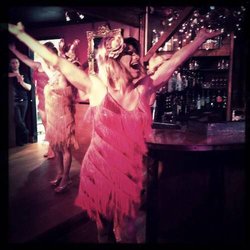 Caluzzi Bar & Cabaret