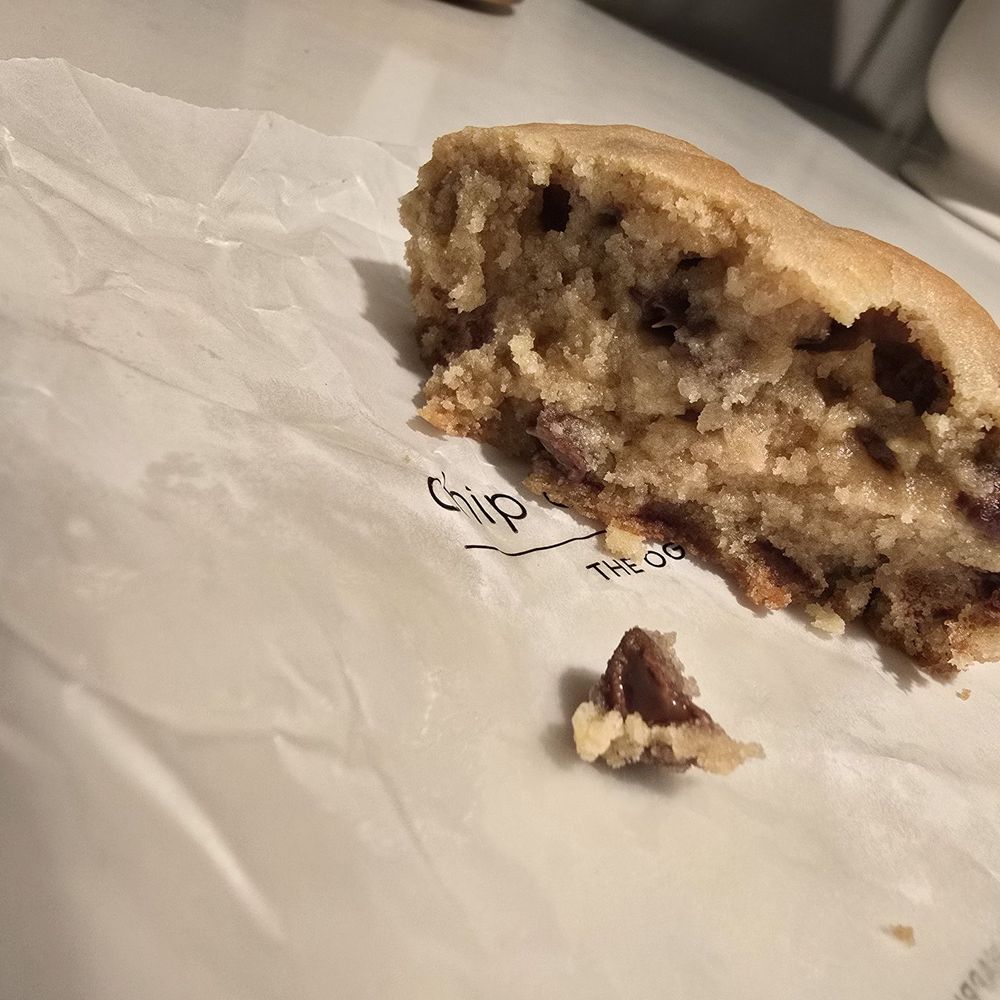 Chip Cookies - OG chocolate chip - Bakeries Near Me - Culver City, California Chip Cookies - OG chocolate chip - Bakeries Near Me - Culver City, California