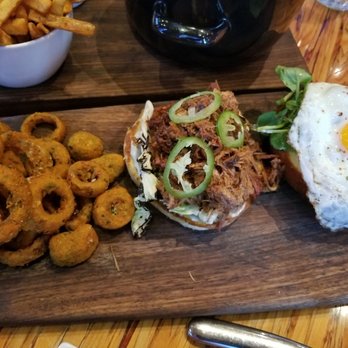 Chambar - Pulled pork sandwich with onion rings - Belgian Near Me - Vancouver, British Columbia Chambar - Pulled pork sandwich with onion rings - Belgian Near Me - Vancouver, British Columbia
