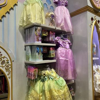 Disney Store - Toy Stores Near Me - New York, New York