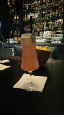 Franklin Lounge by null