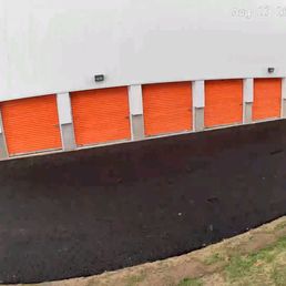 Drive up space Drive up space