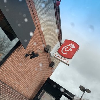 Chick-fil-A - Fast Food Near Me - Manassas, Virginia