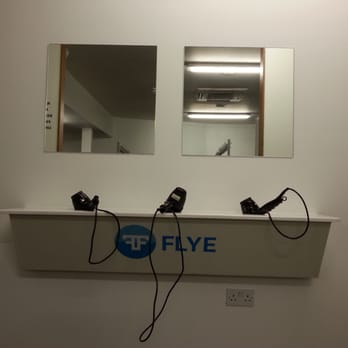 Flye Fit - Hairdryers in the ladies changing rooms - Gyms Near Me - Dublin, D Flye Fit - Hairdryers in the ladies changing rooms - Gyms Near Me - Dublin, D