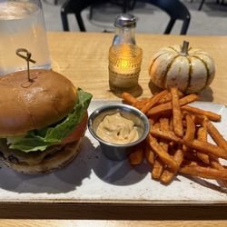 Lola’s Cafe Bar - Delicious Cheeseburger and sweet potato fries.