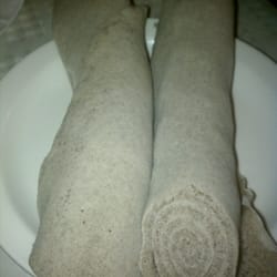 Bete Ethiopian Cuisine & Cafe - Injera.