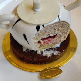 A La Mousse - Teapot Mousse! - Desserts Near Me - Philadelphia, Pennsylvania A La Mousse - Teapot Mousse! - Desserts Near Me - Philadelphia, Pennsylvania