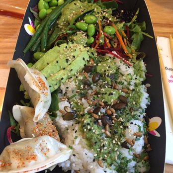 Itsu - Japanese Near Me - London, XGL