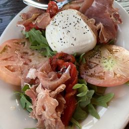 Burrata salad Burrata salad