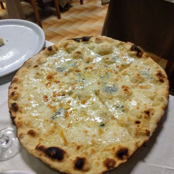 Schiavi d'Abruzzo - Quattro formaggi - Italian Near Me - Rome, RM