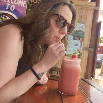 The Surfin Burrito - Drink to get drunk - Bars Near Me - Cancún, ROO