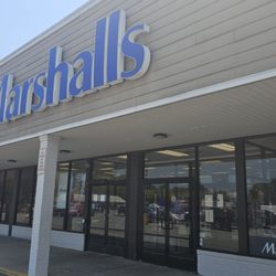 Marshalls - Outside