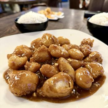 Blue & Fly Asian Kitchen - Chinese Near Me - Omaha, Nebraska