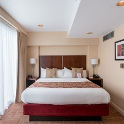 The Hawthorne Inn & Conference Center