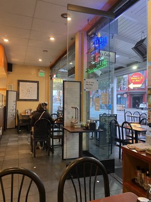 Darren's Café by null