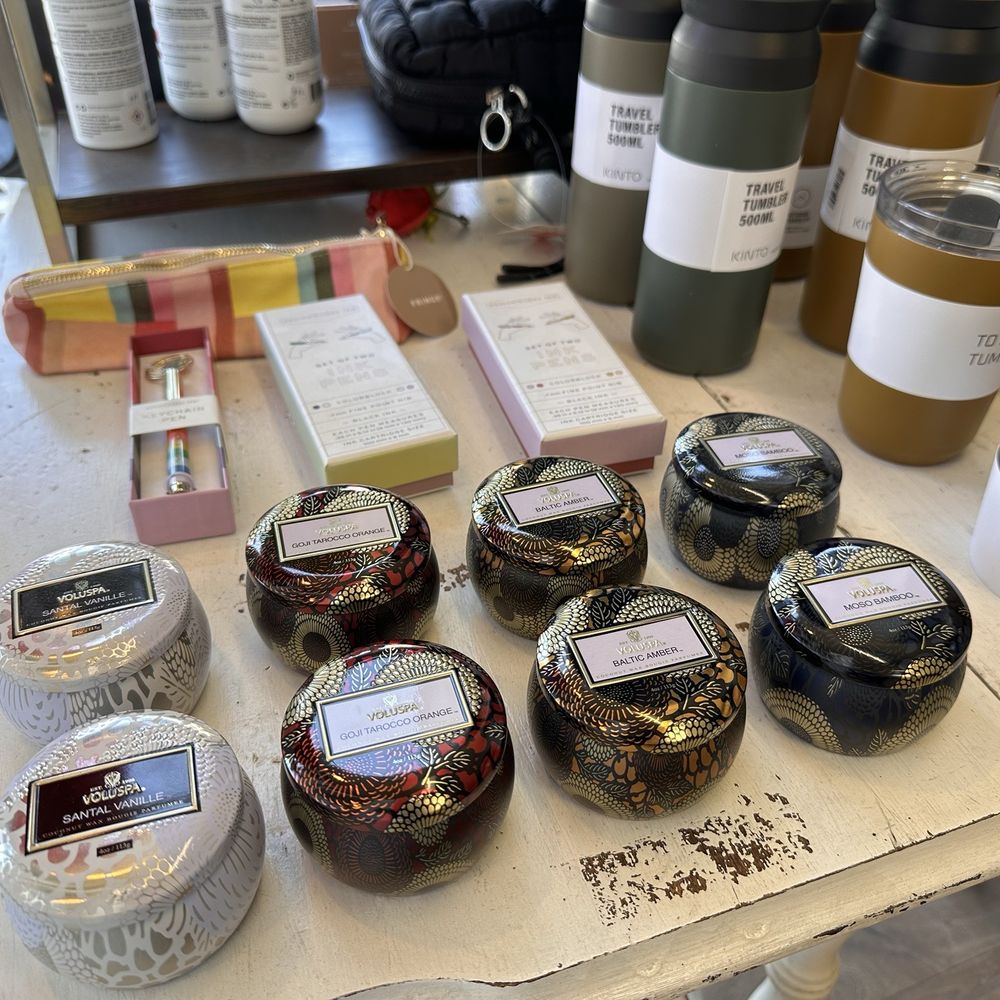 Best Shopping near Roche Harbor Resort in Roche Harbor, WA - Yelp