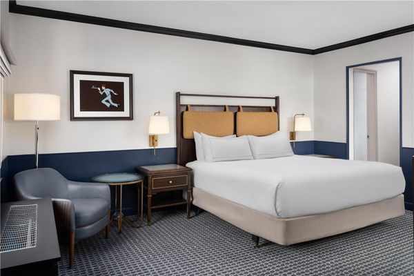 Hilton Orrington/Evanston by null