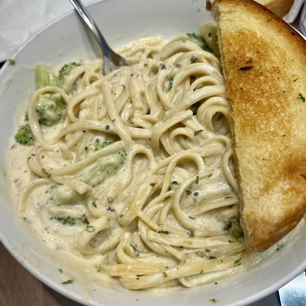 Broccoli Alfredo Broccoli Alfredo