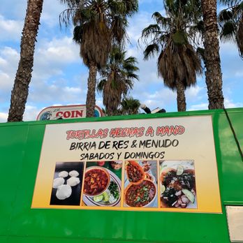 Dylan’s Mexican Food - a green food truck - Food Trucks Near Me - Long Beach, California