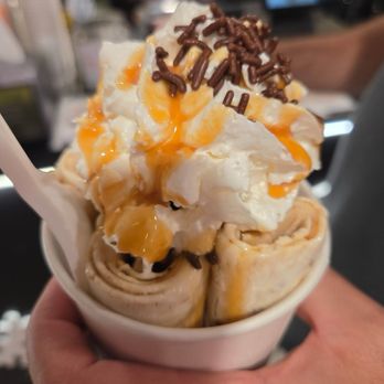 Frozen Rolled Ice Cream - Colombian Coffee - Ice Cream & Frozen Yogurt Near Me - Philadelphia, Pennsylvania Frozen Rolled Ice Cream - Colombian Coffee - Ice Cream & Frozen Yogurt Near Me - Philadelphia, Pennsylvania