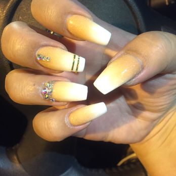 Central Nails & Spa - Nail Salons Near Me - Kent, Washington