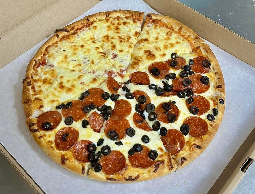 Franklin House of Pizza Logo