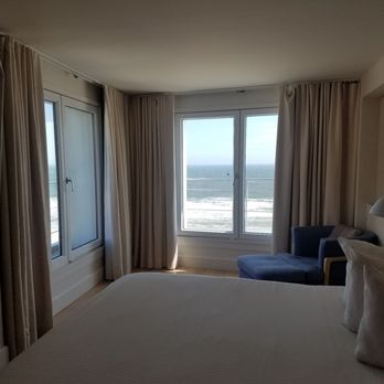 Allegria Hotel - ocean view bedroom - Hotels Near Me - Long Beach, New York