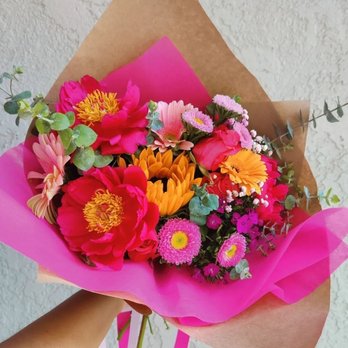 Millan Flowers - Vibrant Bright Happy Seasonal Flower Bouquet - Floral Designers Near Me
