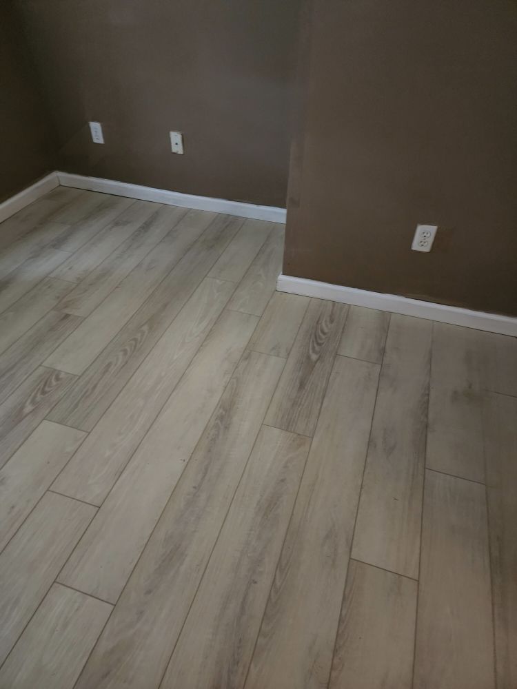 Slide of Little Ds Home Improvements