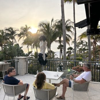 Ritz Beach Club - Beautiful pool area. - Resorts Near Me - Sarasota, Florida Ritz Beach Club - Beautiful pool area. - Resorts Near Me - Sarasota, Florida