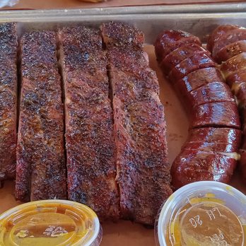 Owens & Hull - Half rack ribs with jalapeno and black and garlic sausage - Barbeque Near Me - Mableton, Georgia Owens & Hull - Half rack ribs with jalapeno and black and garlic sausage - Barbeque Near Me - Mableton, Georgia