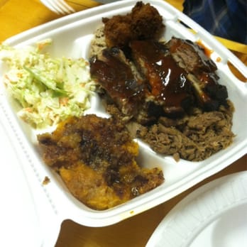 Currituck BBQ - Rib, brisket, pork,hush panpipes,sweet potato casserole, coleslaw about $16?! - Barbeque Near Me - Barco, North Carolina