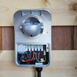Finlee Electric - Vehicle charging station