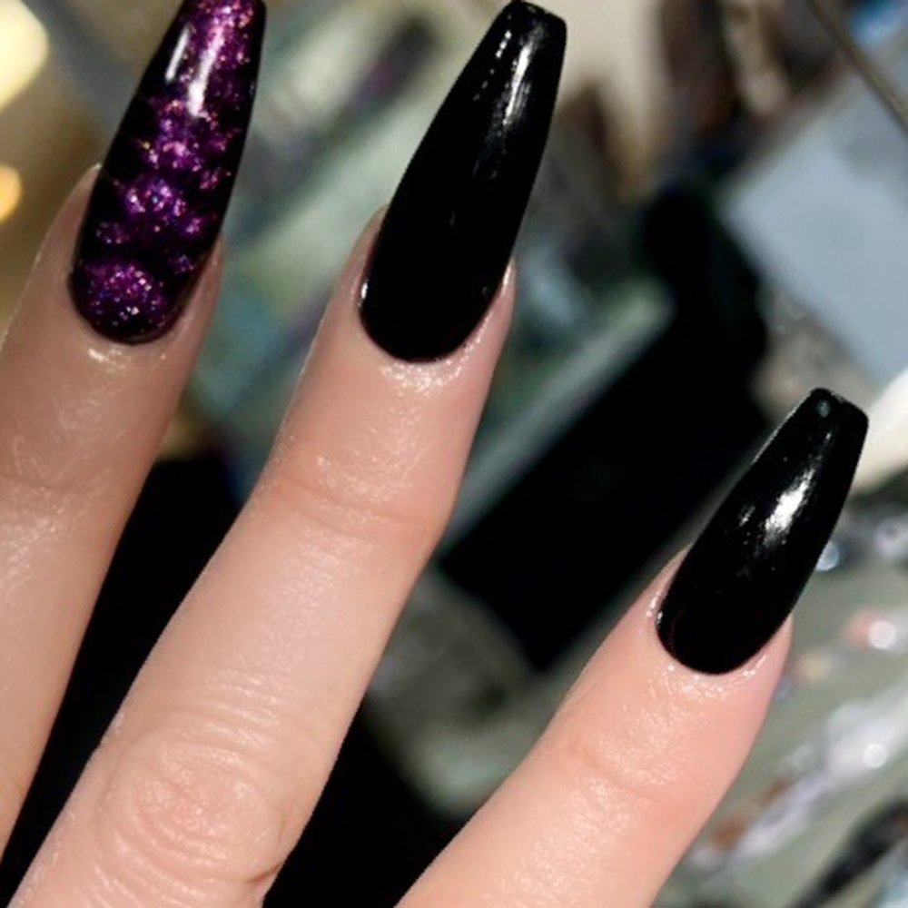Sassy Nails - Gel nails by Andy .... He's the BEST in Las Vegas - Nail Salons Near Me - Las Vegas, Nevada Sassy Nails - Gel nails by Andy .... He's the BEST in Las Vegas - Nail Salons Near Me - Las Vegas, Nevada