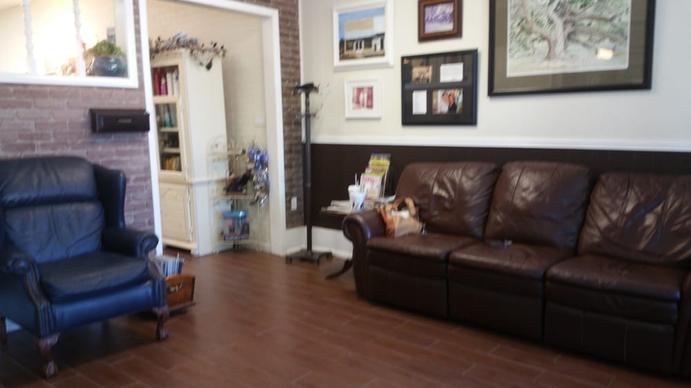 BASS STYLE SHOP Updated September 2024 858 Baldwin Ave, Defuniak