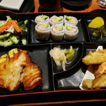 Kamehachi - Bento Box with Chilean Sea Bass (substitution) - Sushi Bars Near Me - Northbrook, Illinois
