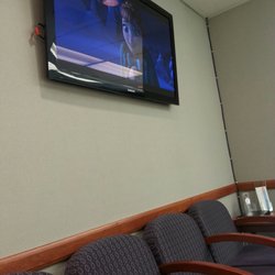 Folsom Surgery Center - Nice flat screen...."FROZEN" playing....I feel right at home!