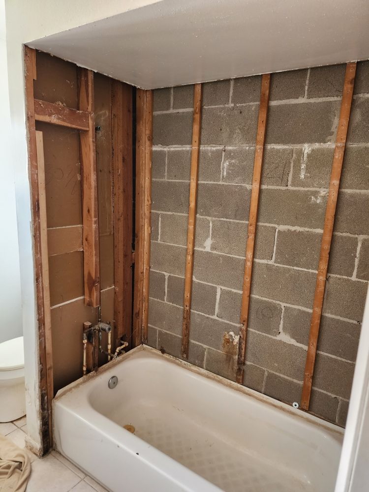 Slide of Cruz Handyman Service