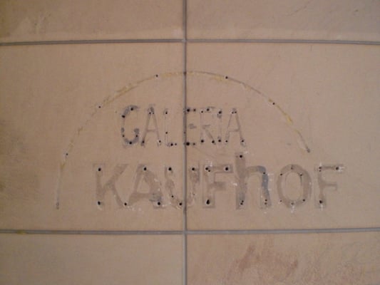 GALERIA Düsseldorf Königsallee by null