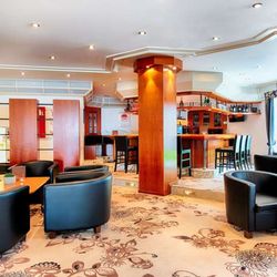 Best Western Crown Hotel - Bar/ Lounge