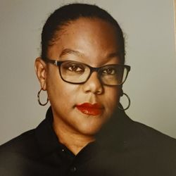 3rd Eye Watching - This is Nakita Price owner and firearms Instructor & fingerprint roller