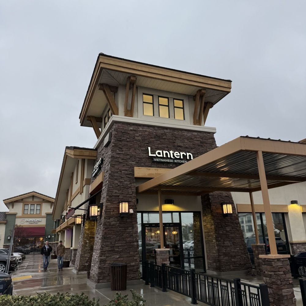 Lantern Vietnamese Kitchen - Exterior - Breakfast & Brunch Near Me - Rancho Cucamonga, California