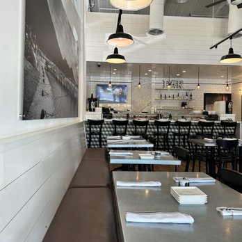 Shiroi Sushi - the interior of a restaurant - Sushi Bars Near Me - Los Gatos, California Shiroi Sushi - the interior of a restaurant - Sushi Bars Near Me - Los Gatos, California