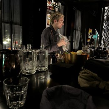 King’s Ransom - Cocktail Bars Near Me - Alexandria, Virginia