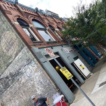Crafty Bastard - Breweries Near Me - Knoxville, Tennessee