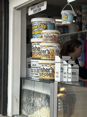 Fisher's Popcorn by null