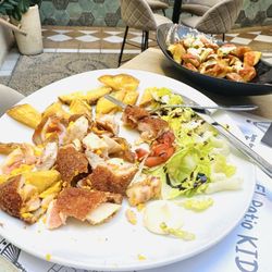 La Esquinita de la Judería - Restaurante La Esquinita de la Judería El Patio -- flamequin