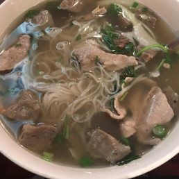 Beef Noodle Soup with Sliced Beef / Phở Tái