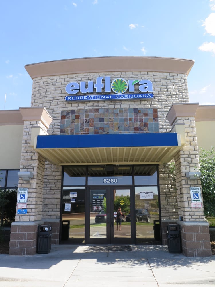 JARS CANNABIS SOUTHLANDS 63 Photos & 125 Reviews 6260 S Gun Club