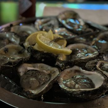 Muddy Waters - Dozen fresh oysters. - American Near Me - Deerfield Beach, Florida Muddy Waters - Dozen fresh oysters. - American Near Me - Deerfield Beach, Florida